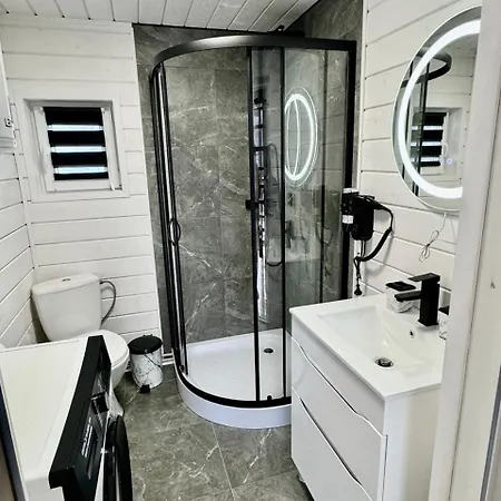 Royal Place Apartment