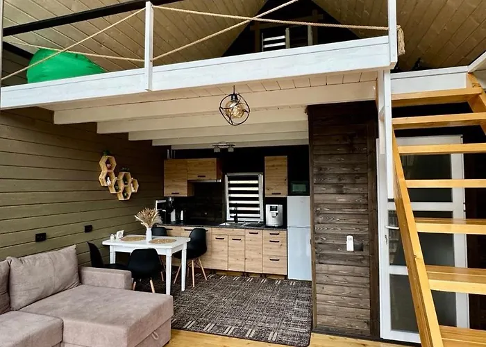 Royal Place Apartment *
